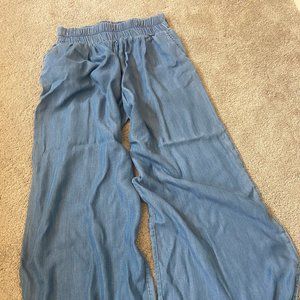 Sneak Peek wide leg flowy pants